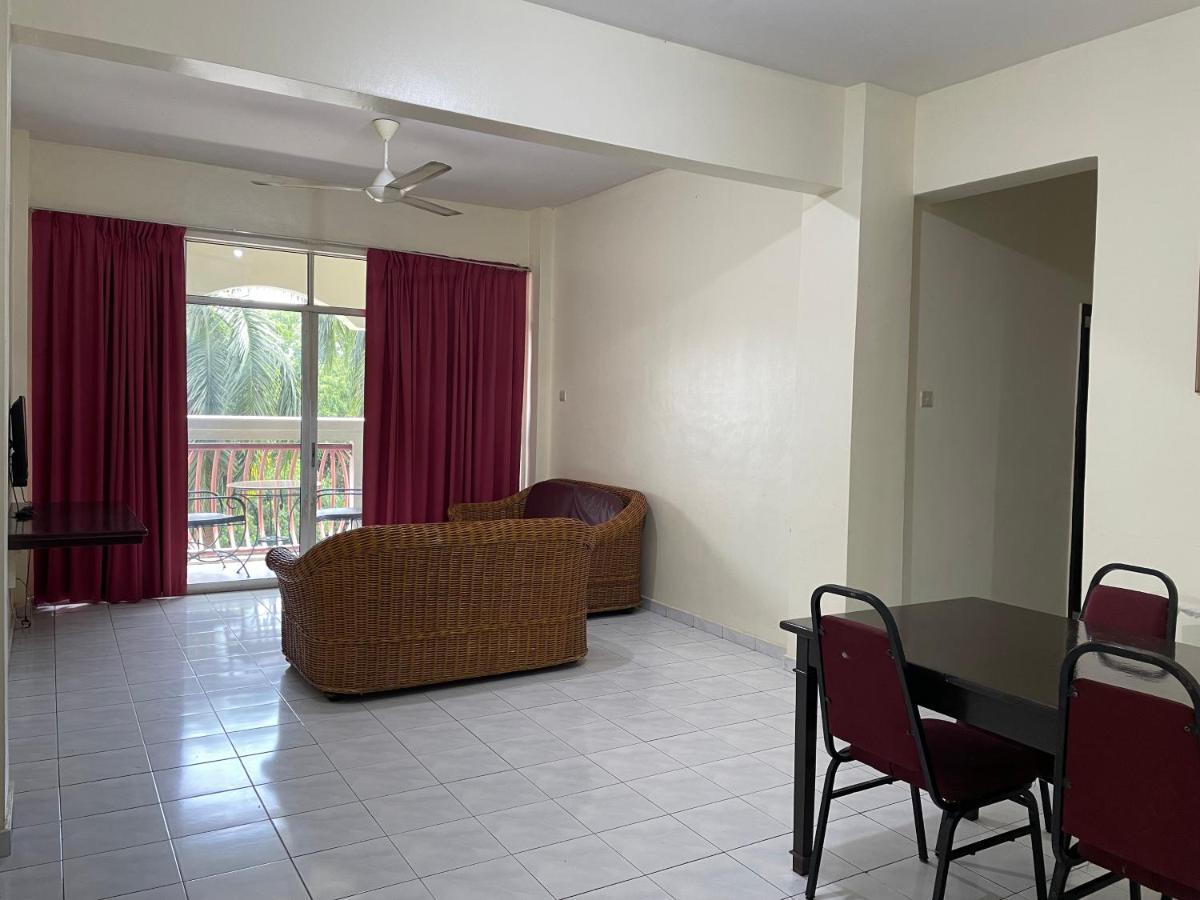 Kuhara Court Apartment Suite Tawau Kültér fotó